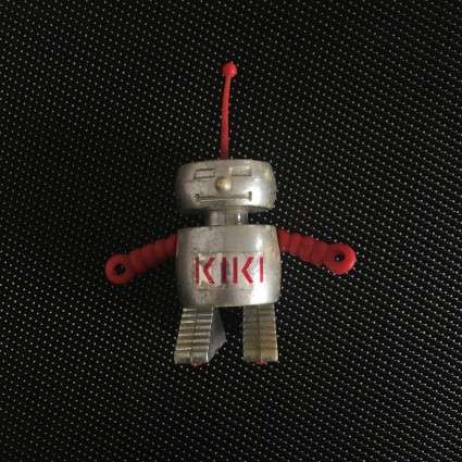 Robot compagnon de Kiki Aventures cosmonaute